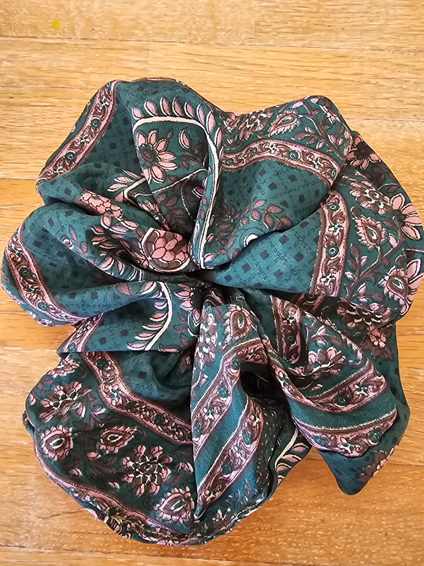 Scrunchies - Λαστιχάκια