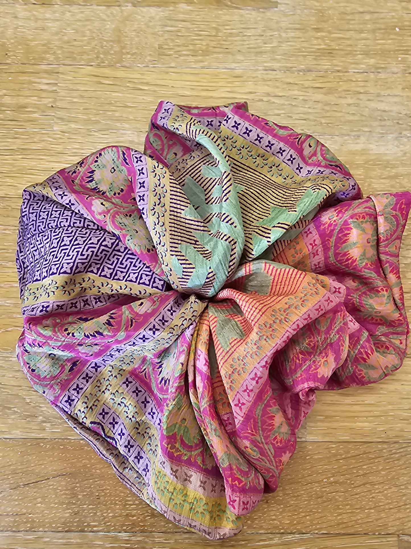 Scrunchies - Λαστιχάκια